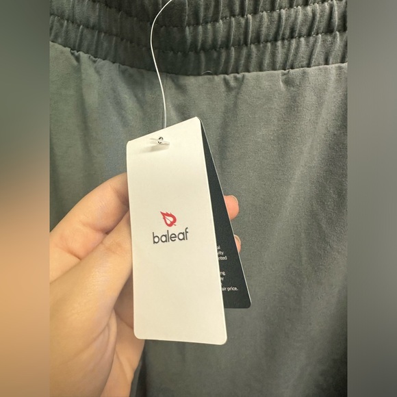 NWT Baleaf | Capri Pant - Picture 5 of 9